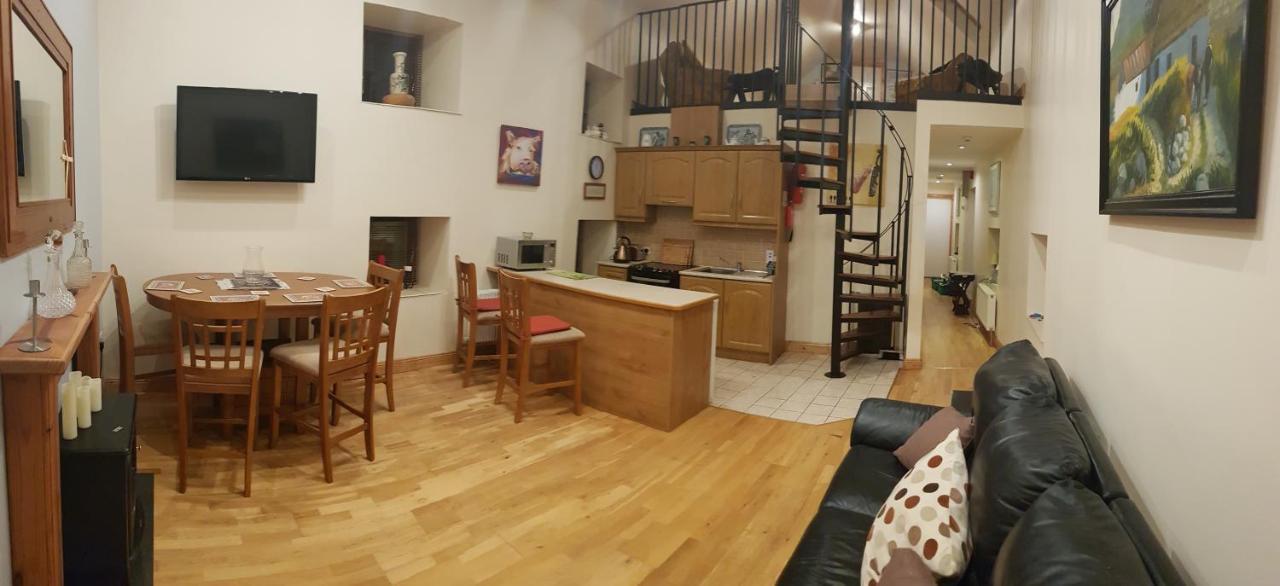 Apartment 3 Bedroom Banagher Town Centre Eksteriør billede
